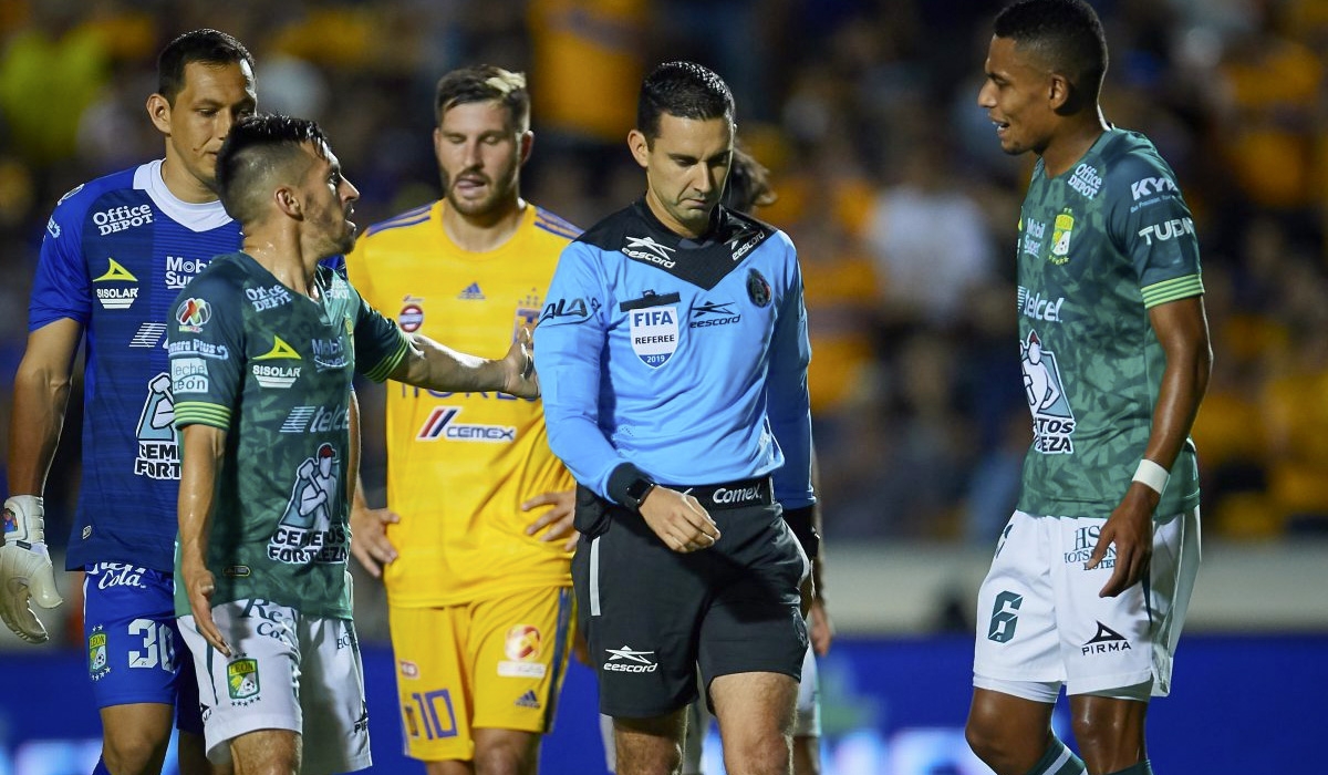 club leon penales