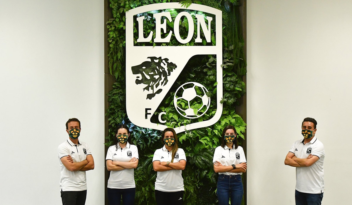 leon femenil