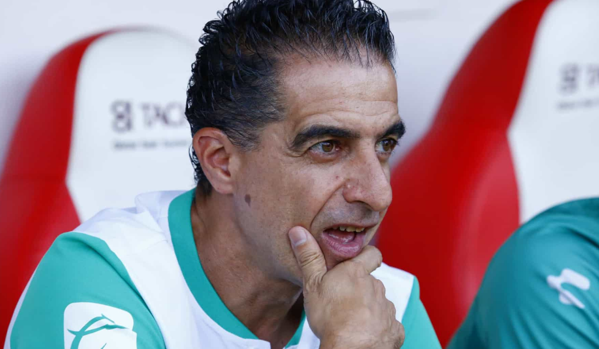 Renato Paiva León