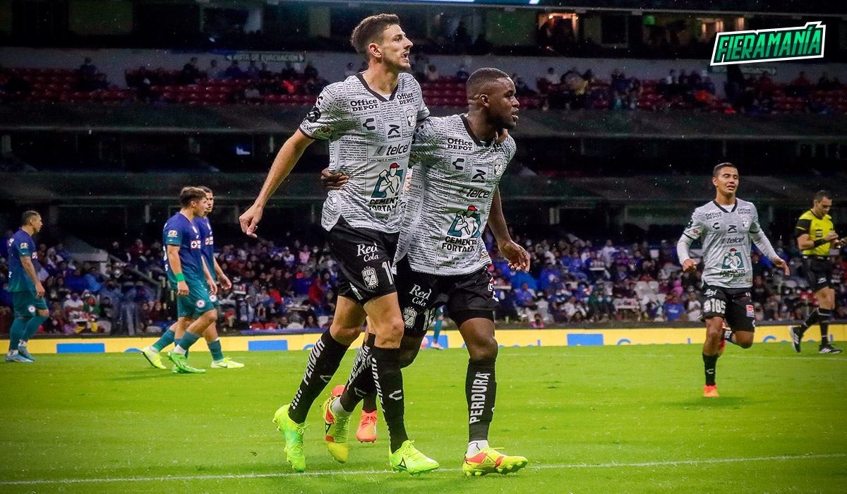 leon cruz azul