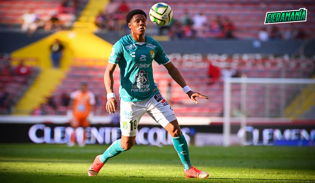 yairo moreno club leon