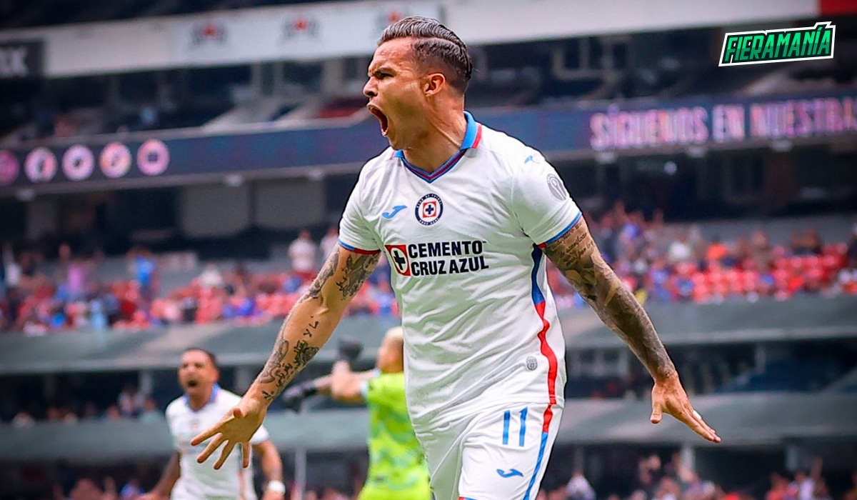 Christian Tabó león cruz azul