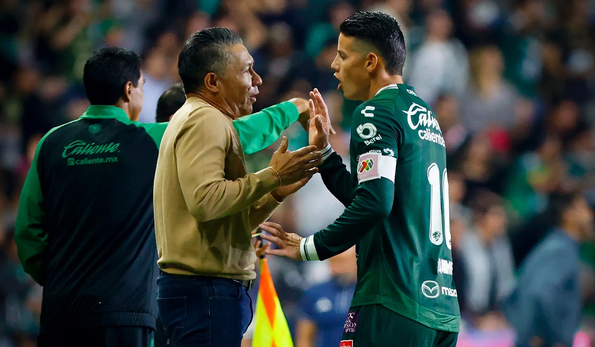 club leon nacho ambriz