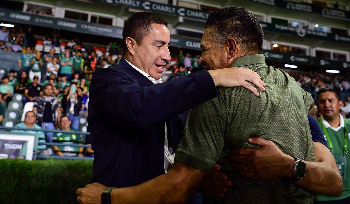 club leon efrain juarez