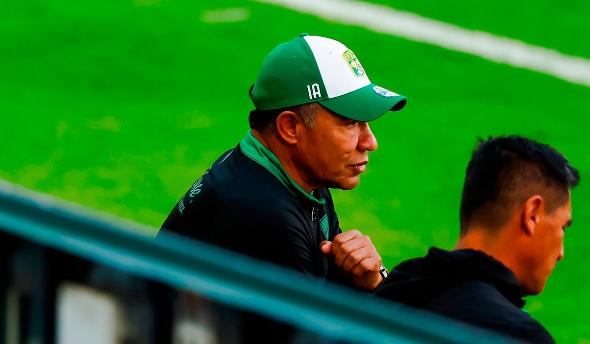 nacho ambriz club leon