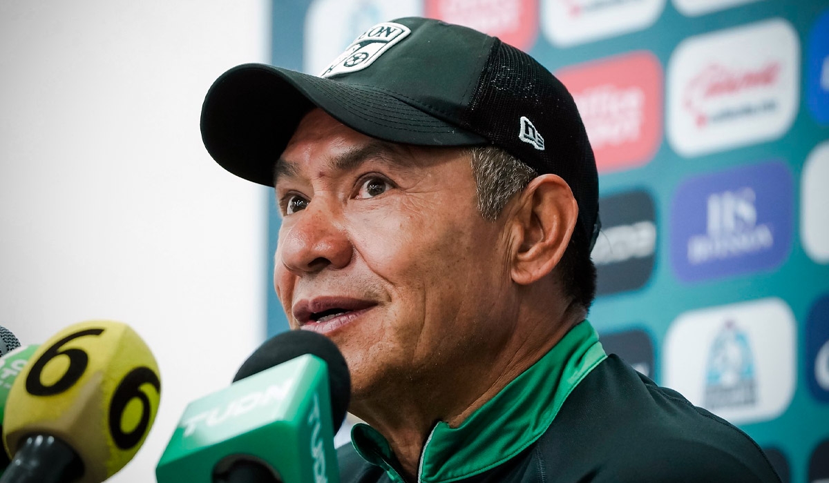 nacho ambriz club leon