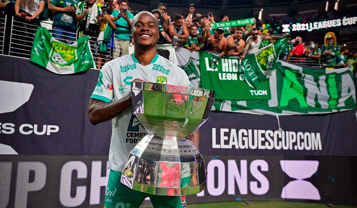 stiven barreiro club leon